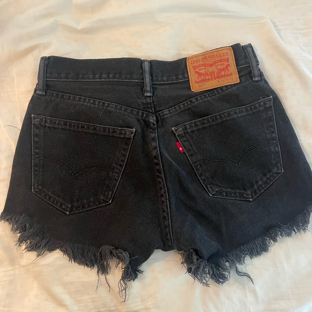 Black vintage Levi’s